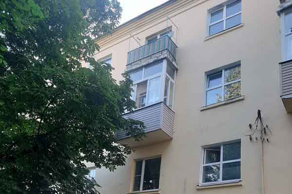 Остекление балкона в Ярославле